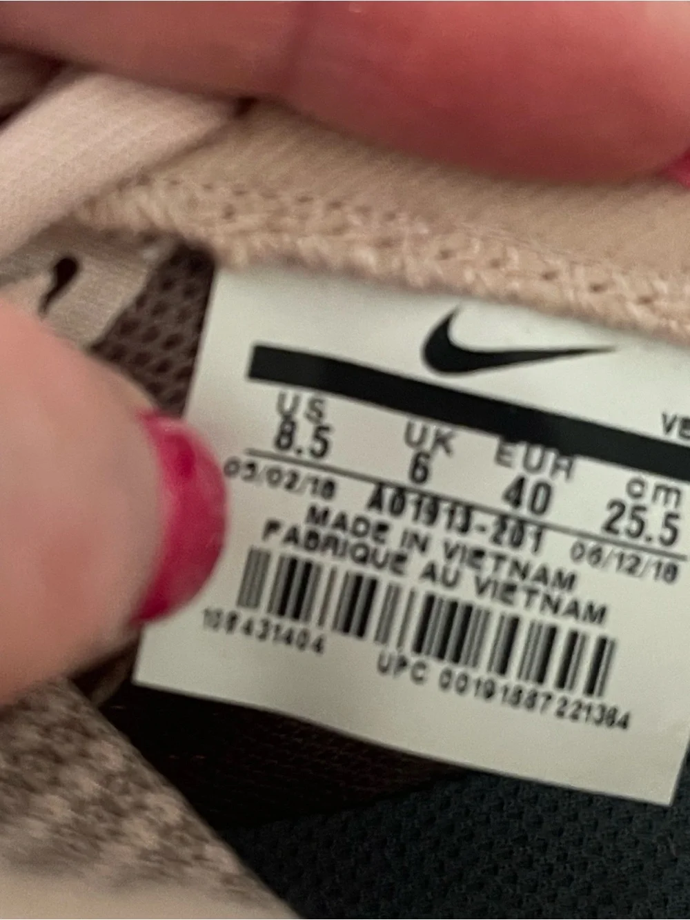 Nike Women's Zoom Strike 2 Athletic Shoes 8.5